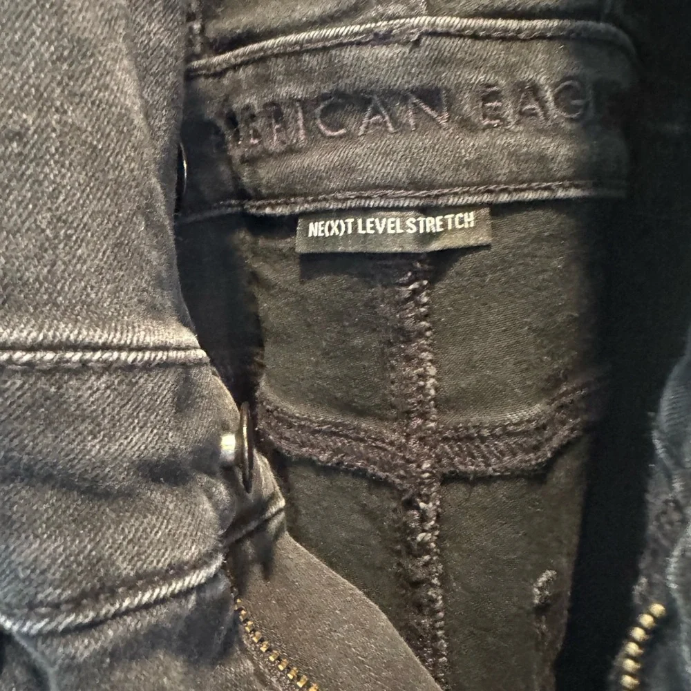 American Eagle Black Denim Overalls - Picture 4 of 5
